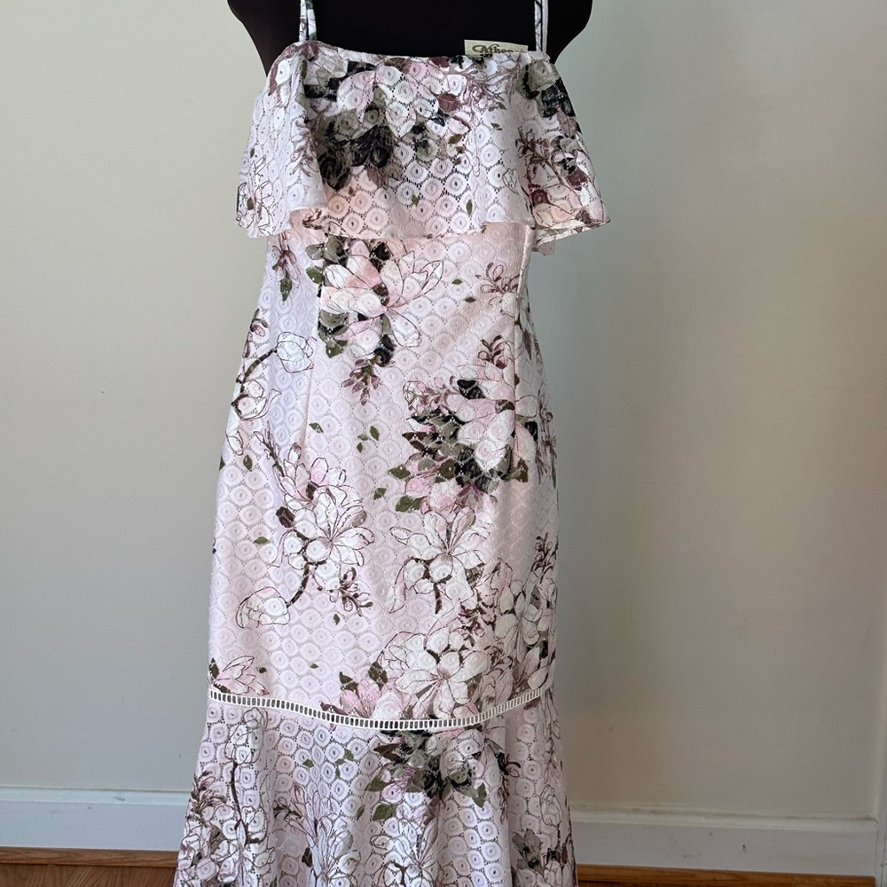 Floral Lace Maxi Dress